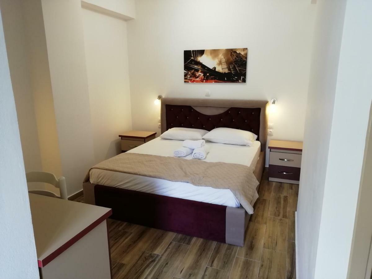 Spartila Apartments Dhërmi Esterno foto